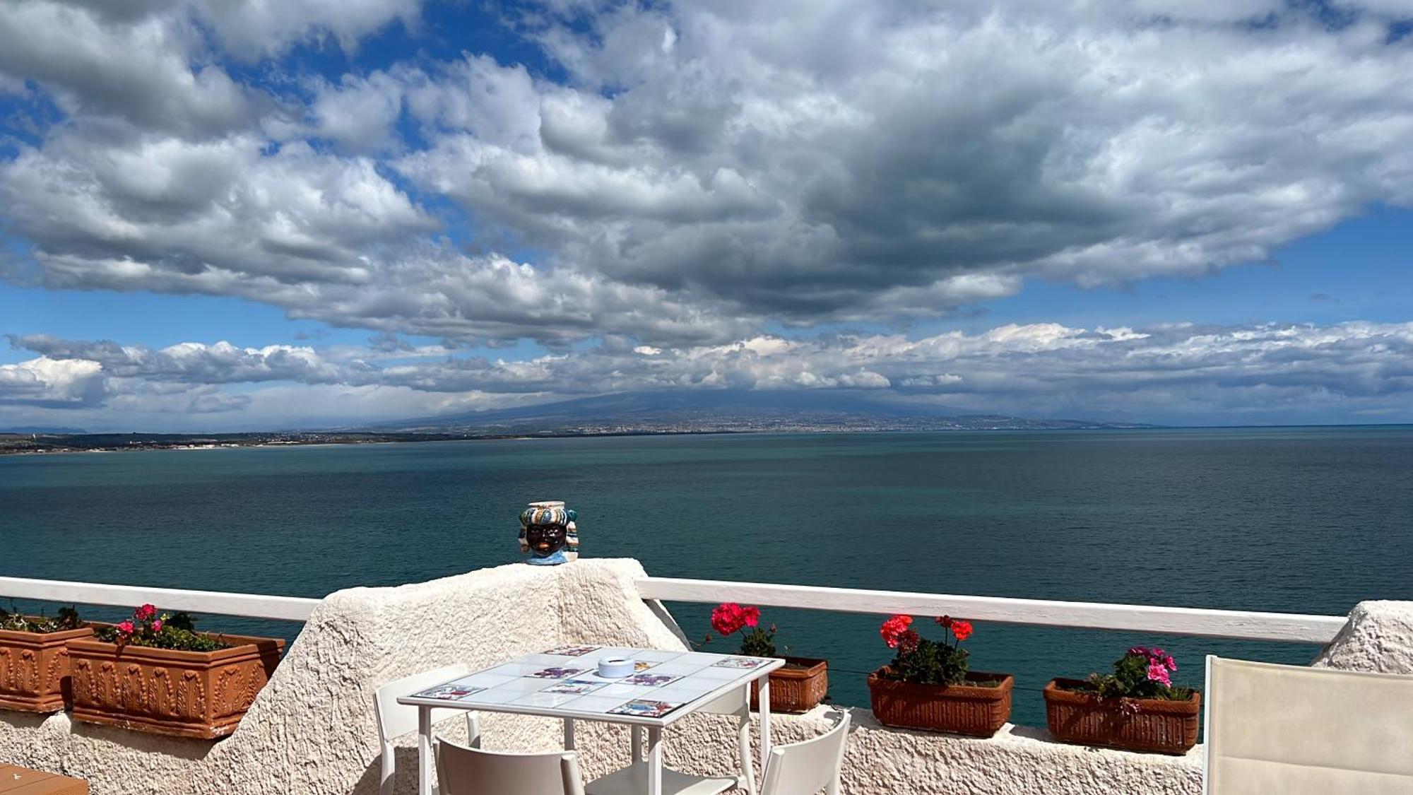 Villa Anna Agnone Bagni Exteriör bild