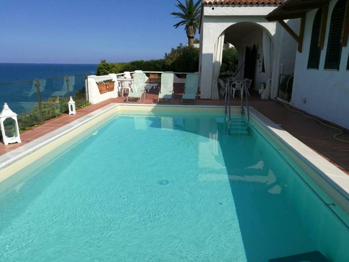 Villa Anna Agnone Bagni Exteriör bild